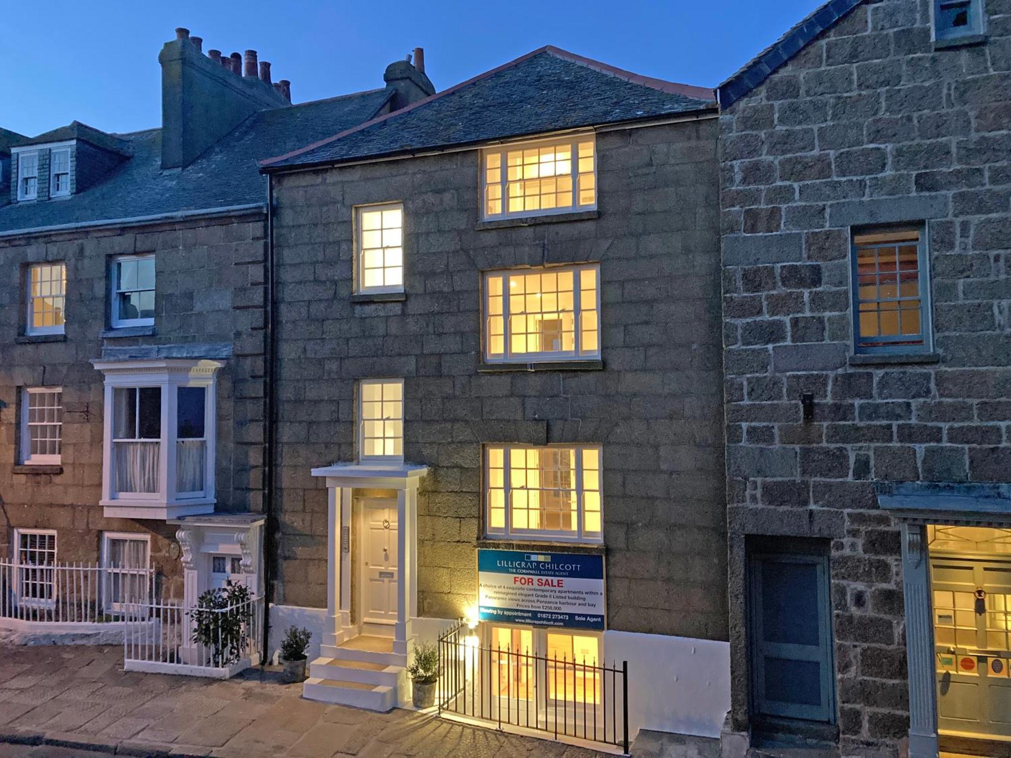 New~Breathtaking Bay Views~Chapel Street~Penzance Apartment Екстериор снимка
