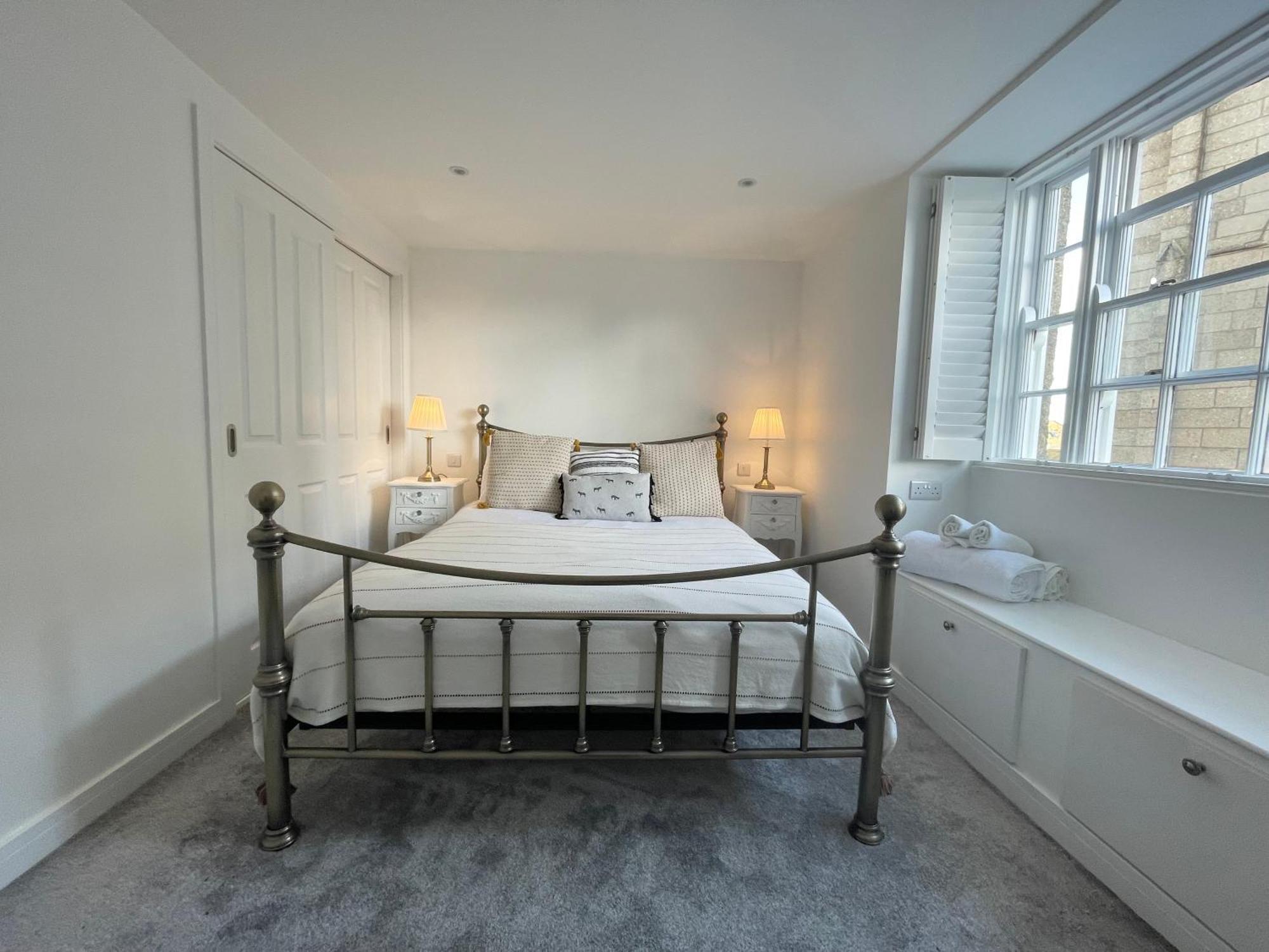 New~Breathtaking Bay Views~Chapel Street~Penzance Apartment Екстериор снимка